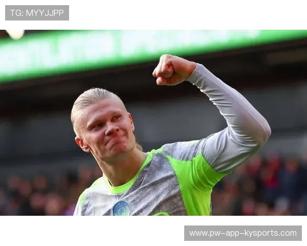 哈兰德参与球队防守回撤提升整体攻守转换效率，哈兰德控球